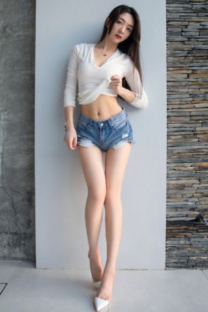 美丽小蜜桃